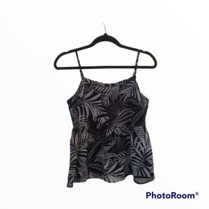 NWOT Banana Republic Black and White Palm Leaves Top Size XS